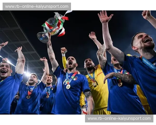 蓝衣军团的荣耀与三狮军团的夙愿：世界杯意大利vs英格兰，一场跨越时代的对决